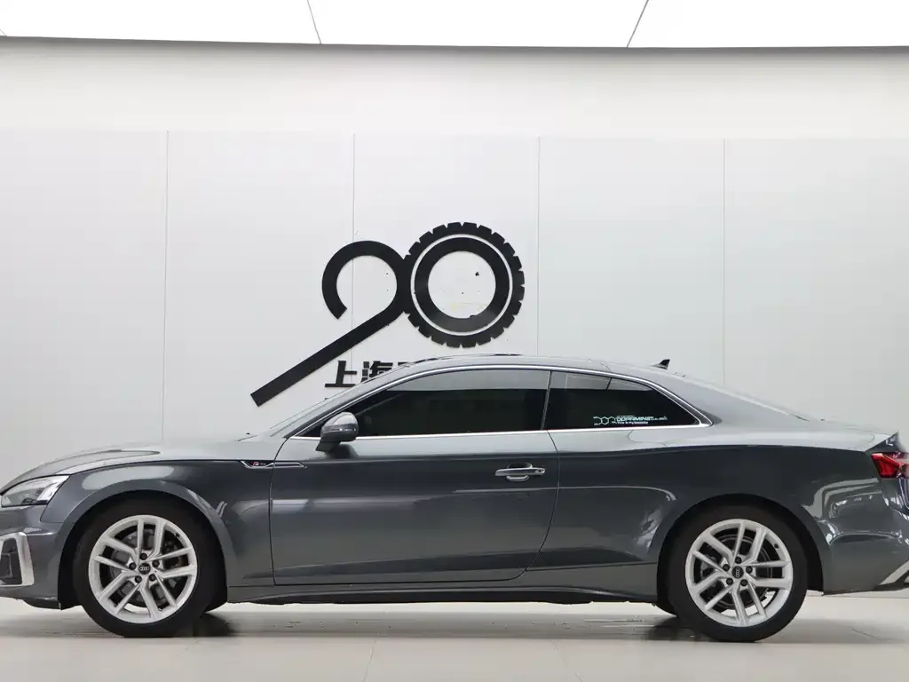 Audi A5 (Import) — фото 2