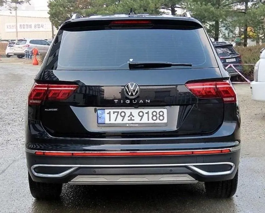 Volkswagen Tiguan — фото 7