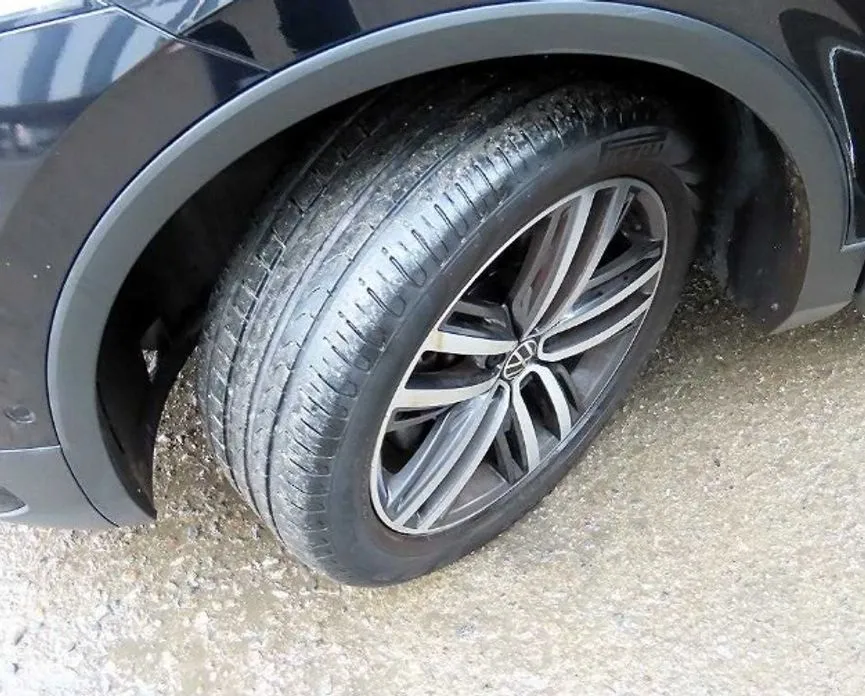Volkswagen Tiguan — фото 10