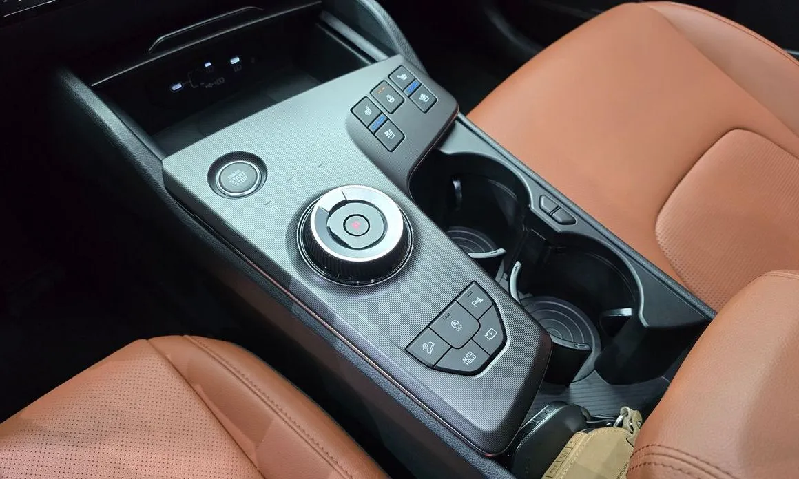 Kia Sportage — фото 8