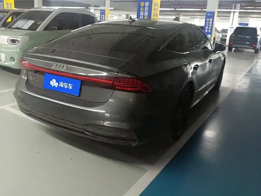 Audi A7 — фото 9