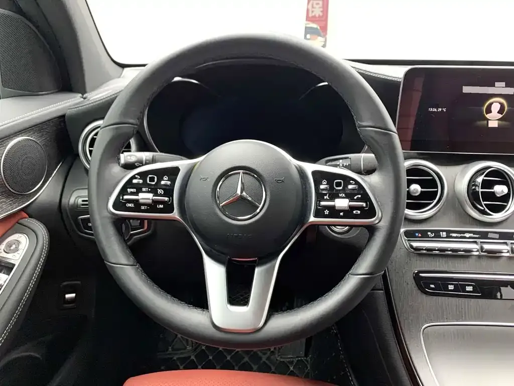 Mercedes-Benz GLC Coupe — фото 9