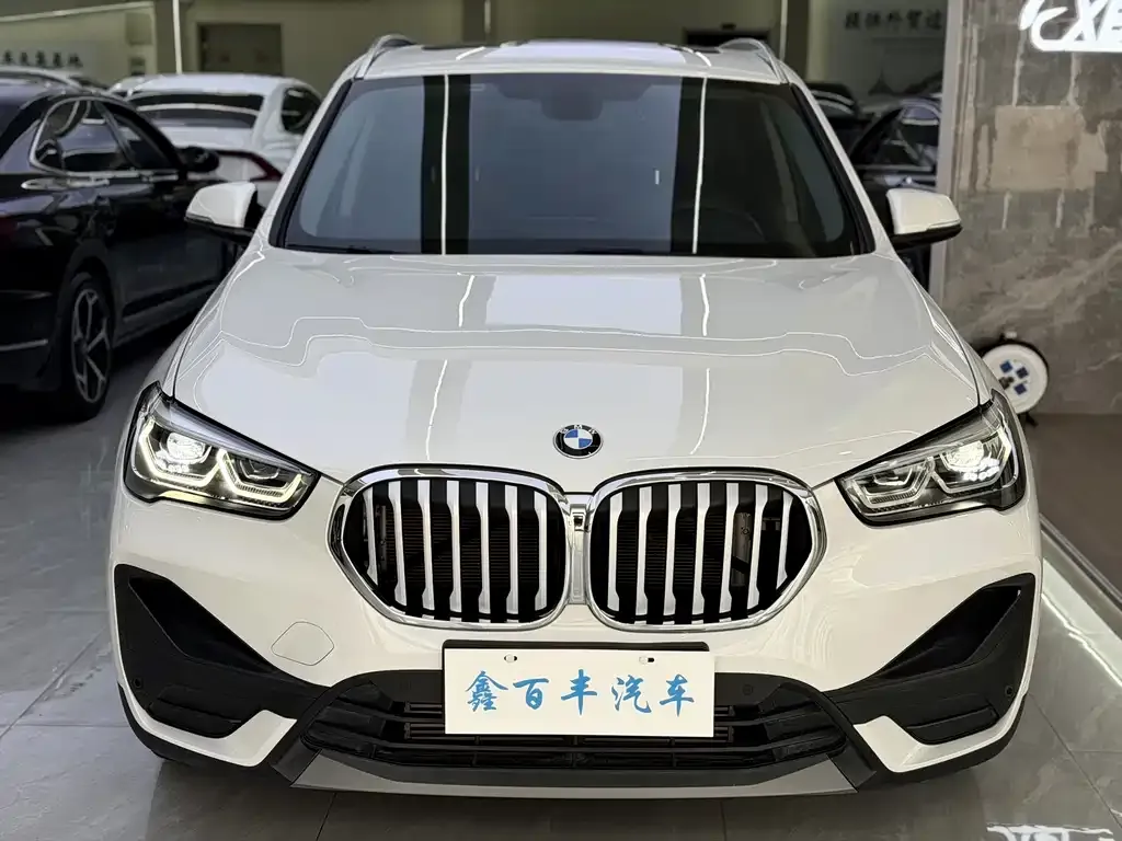 BMW X1 — фото 2