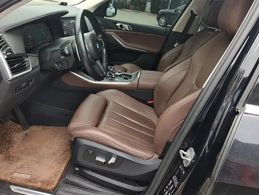 BMW X5 (Import) — фото 3