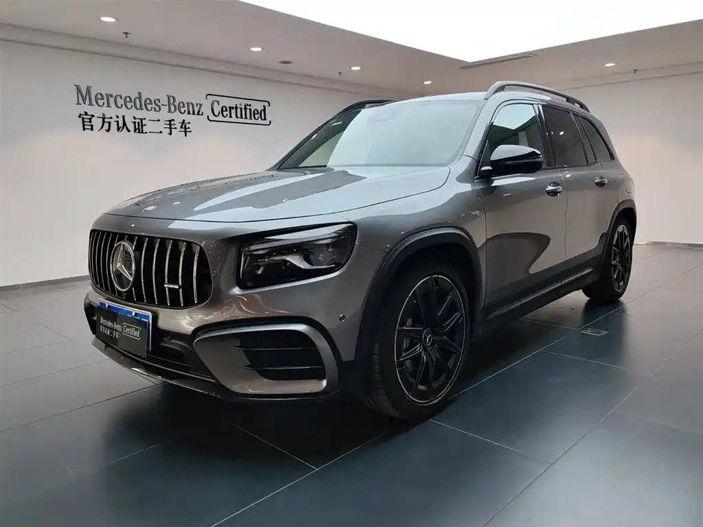 Mercedes-Benz GLB AMG — фото 1