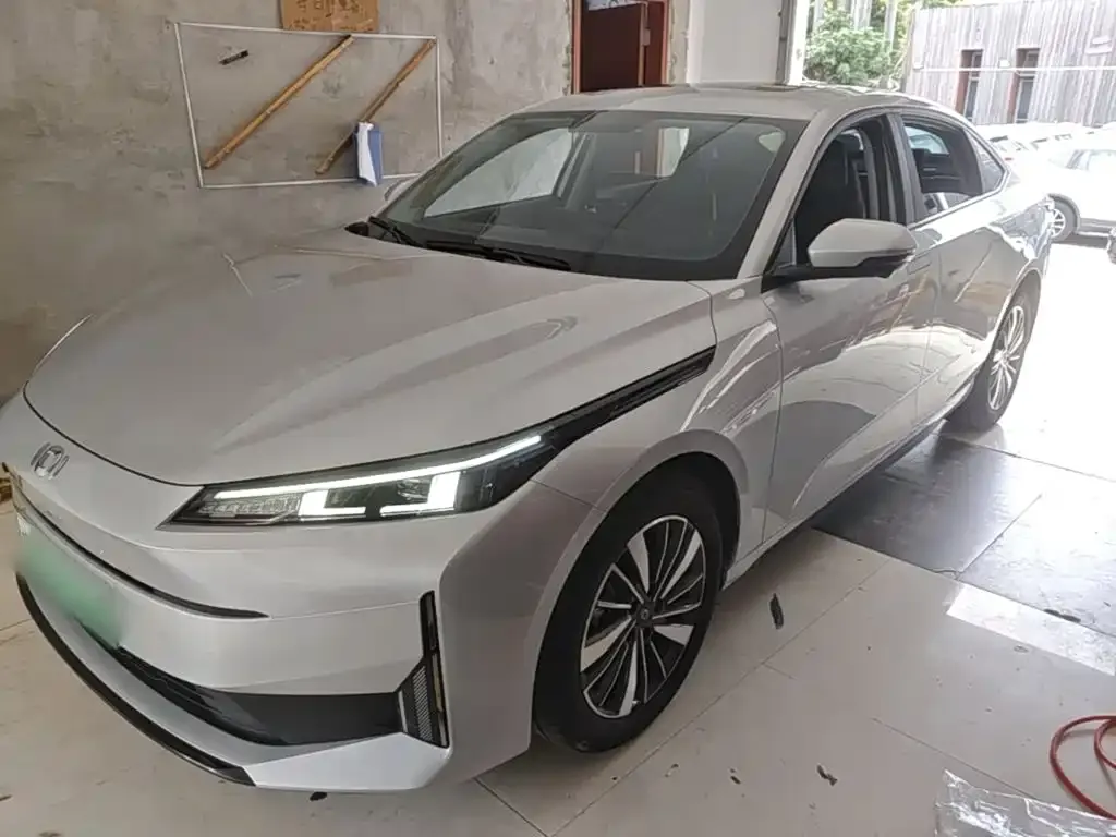 Qiyuan 长安启源A05经典 — фото 1