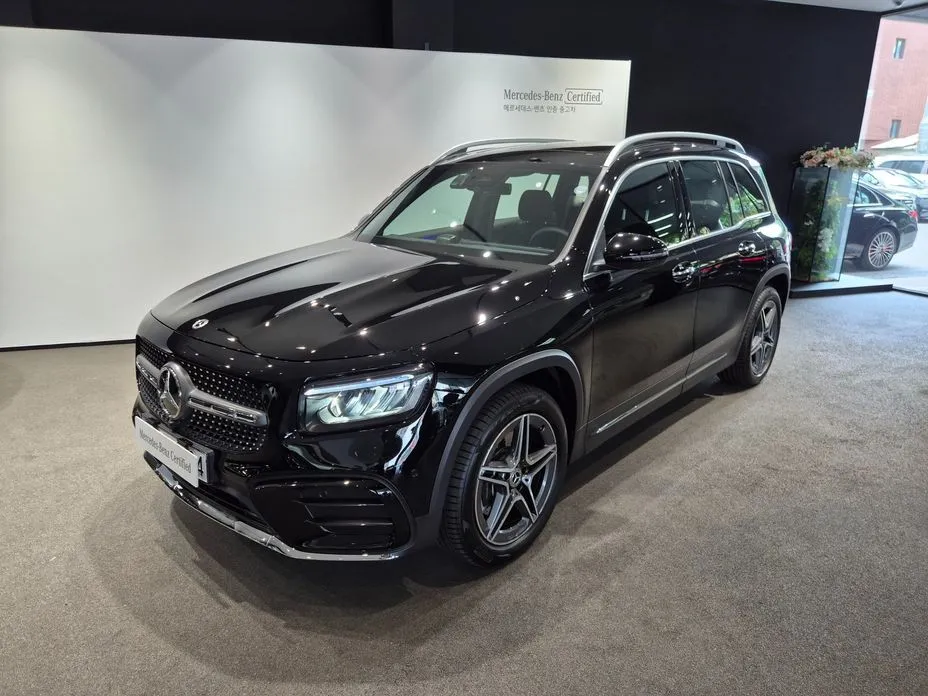 Mercedes-Benz GLB-Class — фото 1