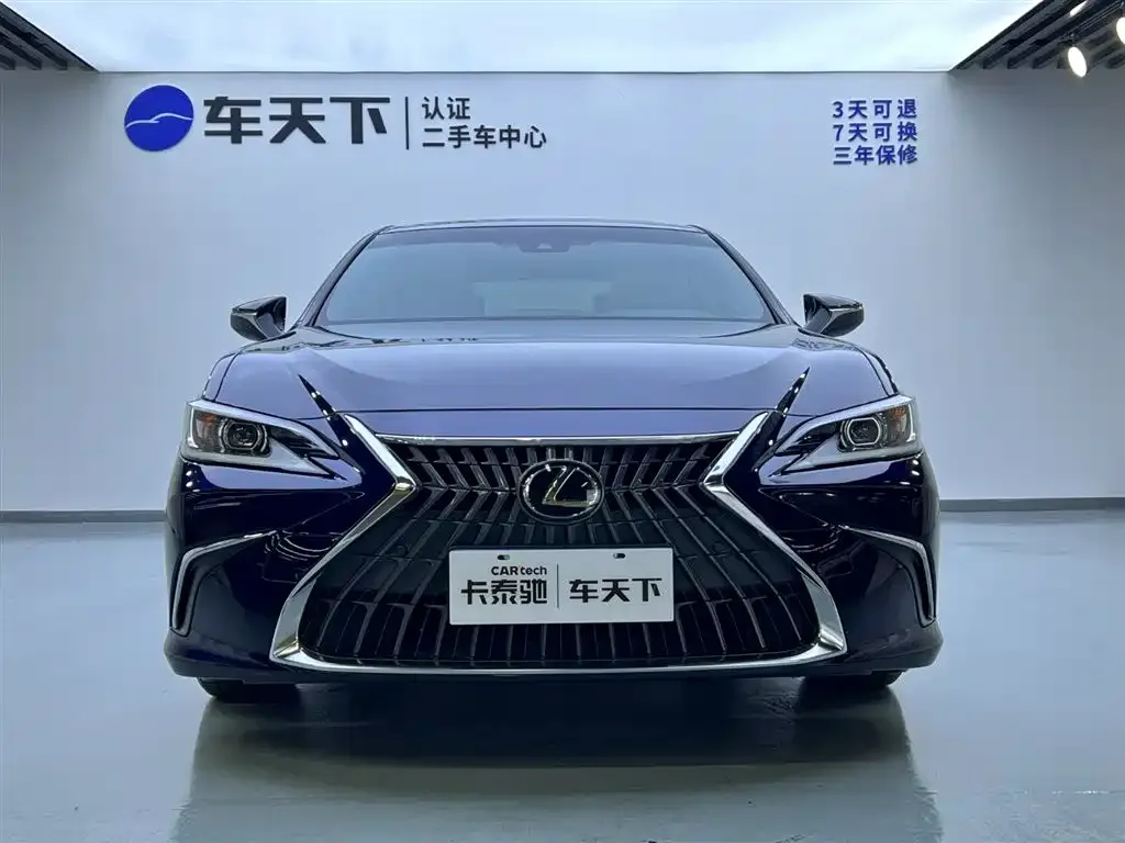 Lexus ES — фото 5
