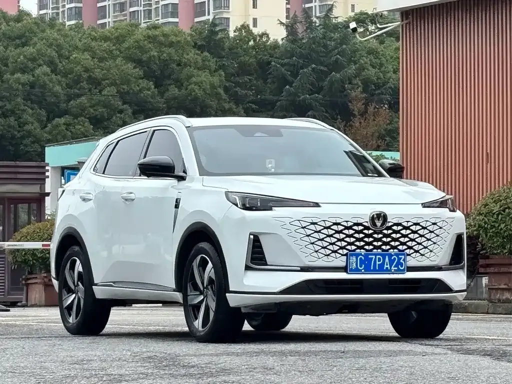 Changan CS55PLUS — фото 6