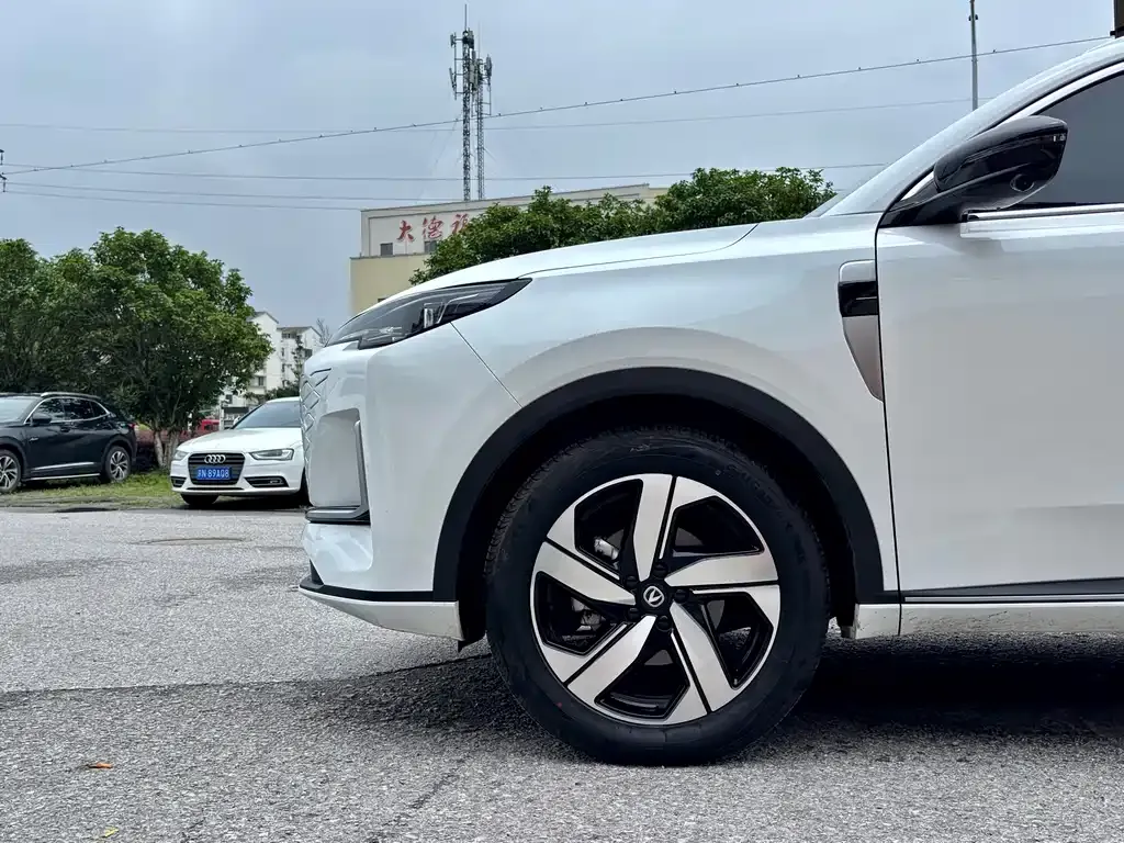 Changan CS55PLUS — фото 10