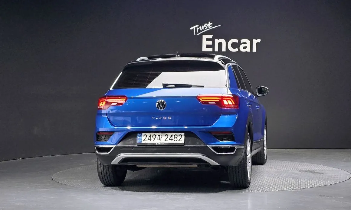Volkswagen T-Roc — фото 4