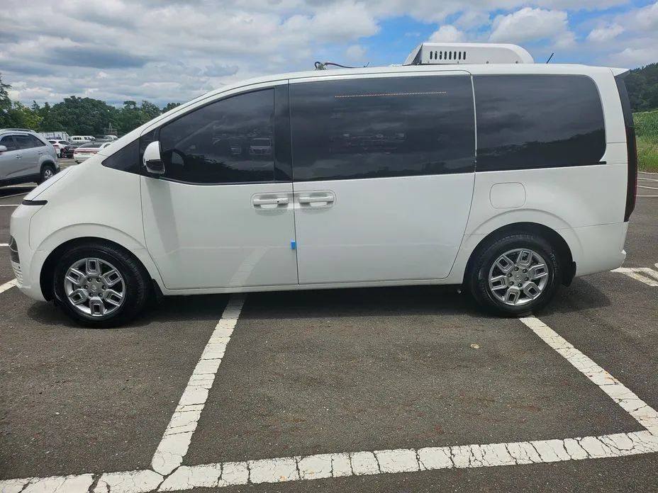 Hyundai Staria — фото 4