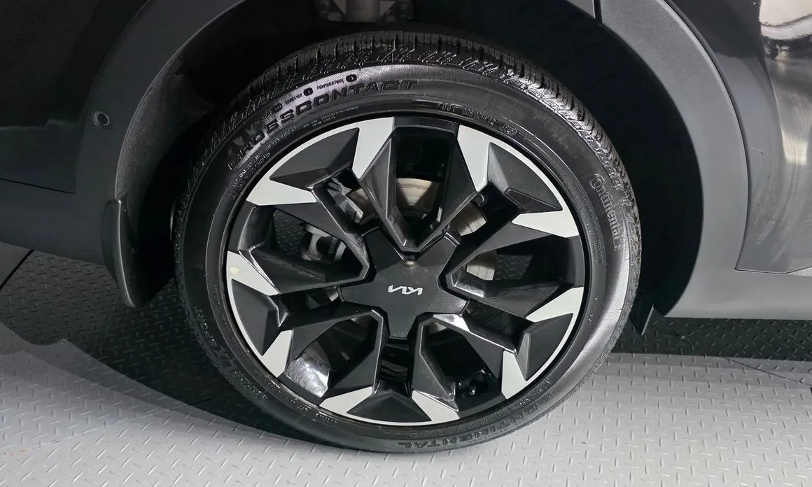Kia Sorento — фото 4