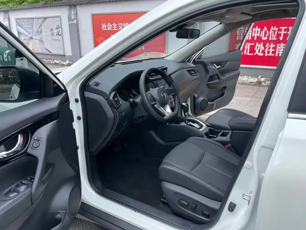Nissan X-Trail — фото 2
