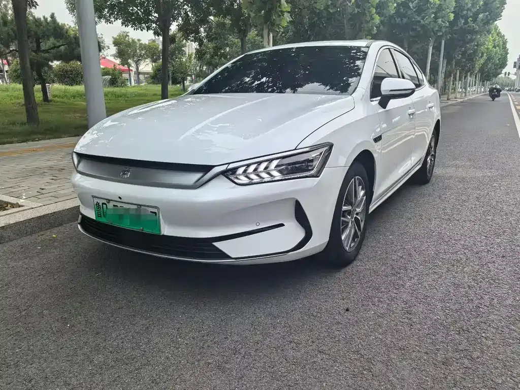 BYD Qin PLUS — фото 1