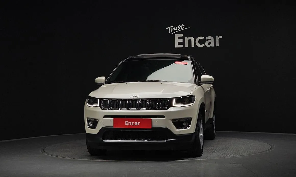 Jeep Compass — фото 3