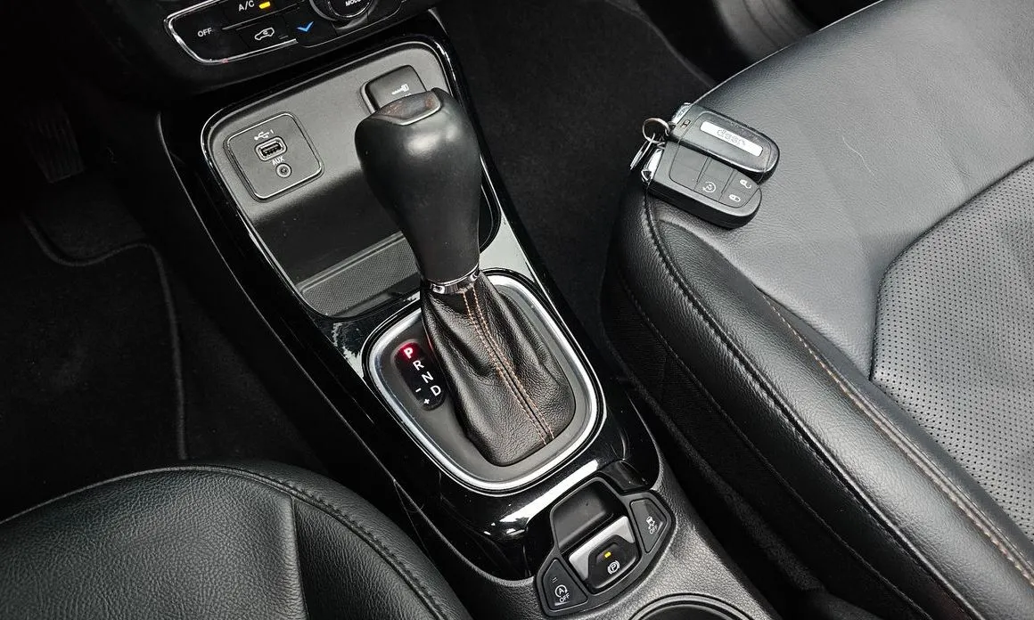 Jeep Compass — фото 10