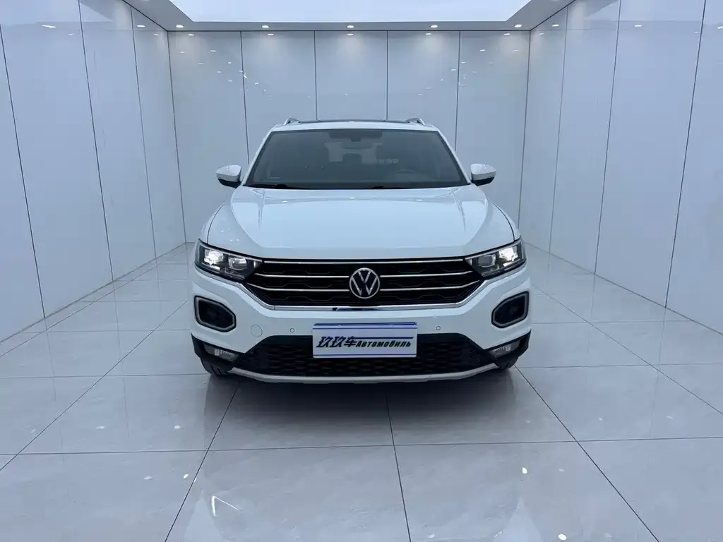 Volkswagen T-Roc — фото 4