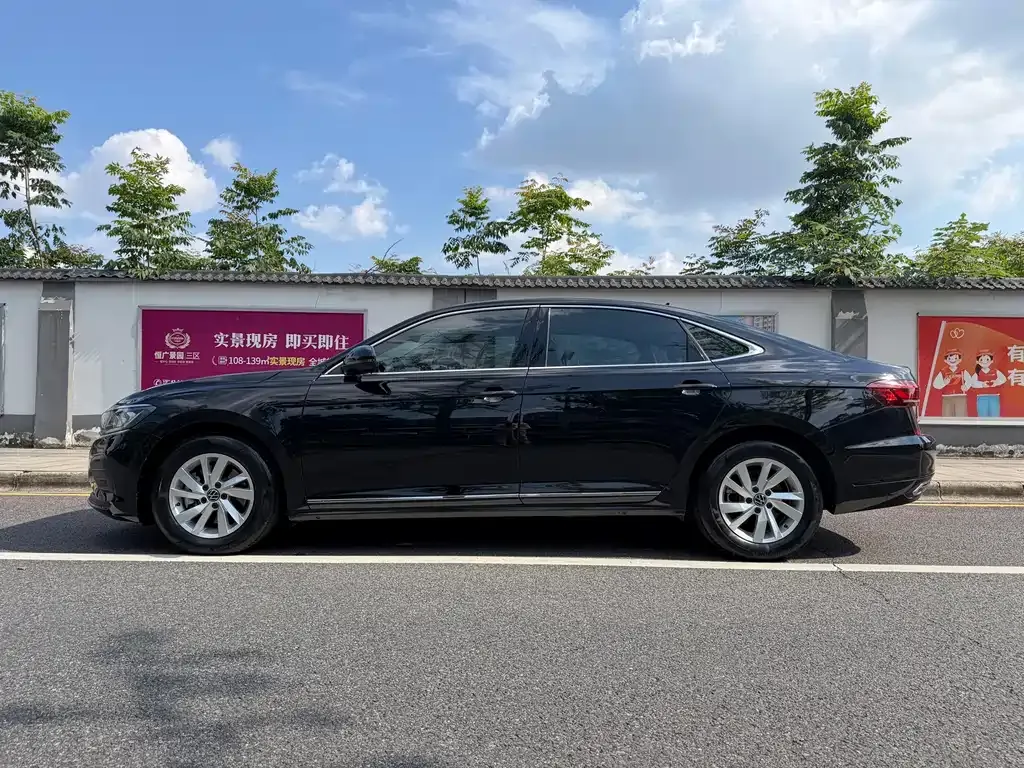 Volkswagen Passat — фото 4