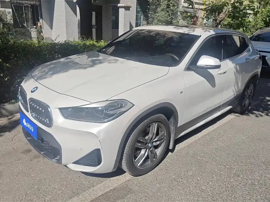 BMW X2 — фото 1