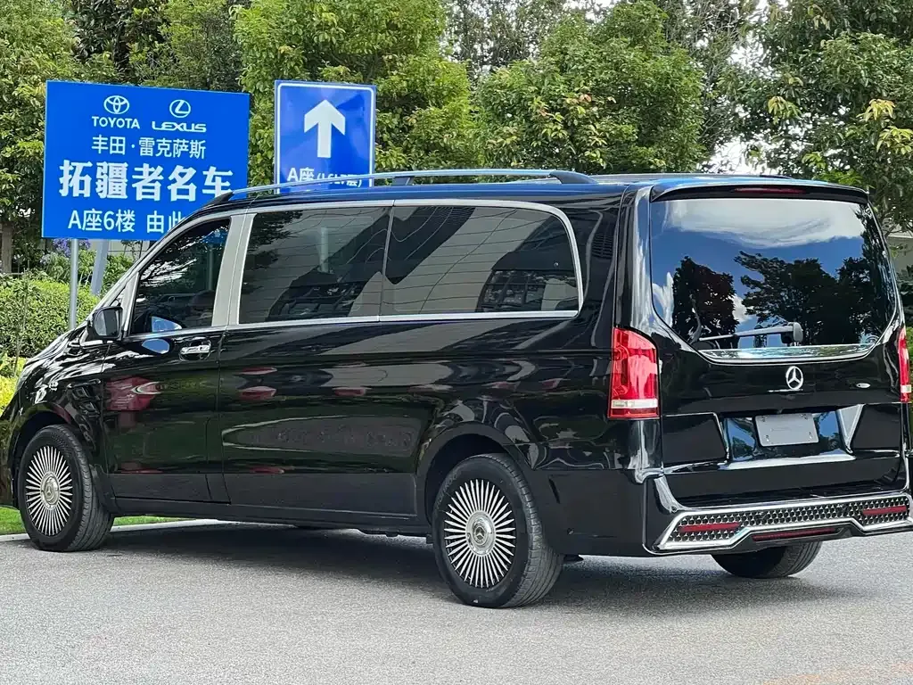Mercedes-Benz Vito — фото 10