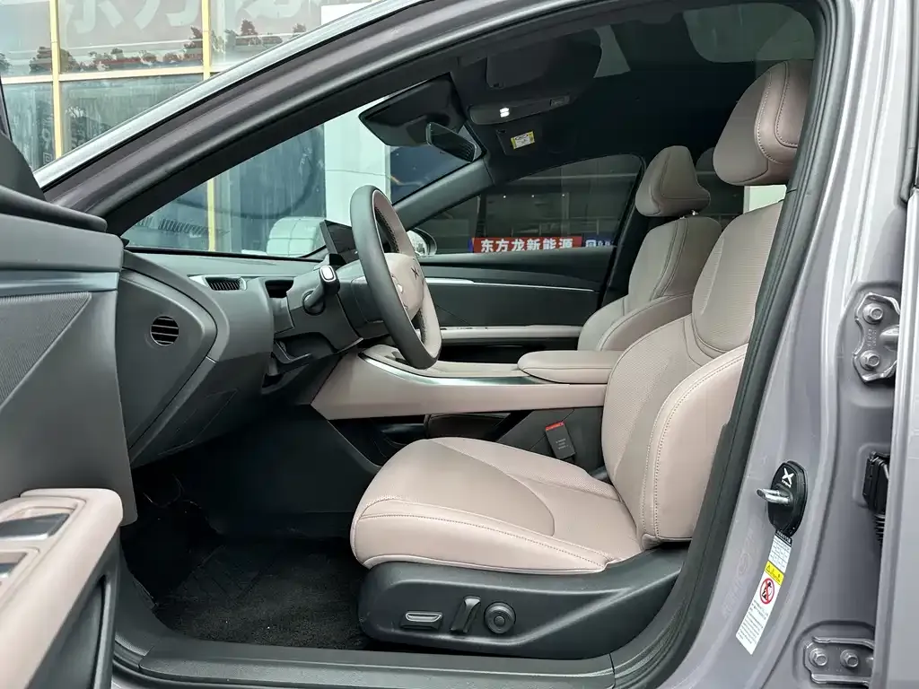 XPeng MONA M03 — фото 2
