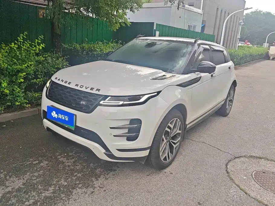 Land Rover Evoque PHEV — фото 1