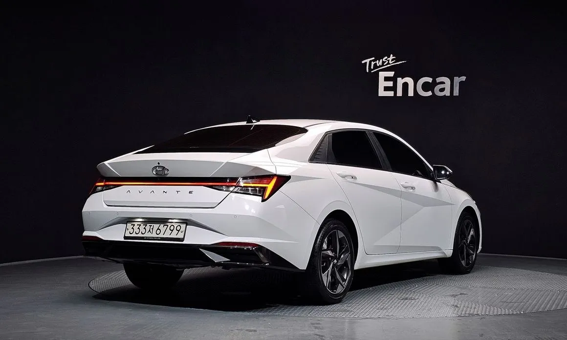 Hyundai AVANTE — фото 4
