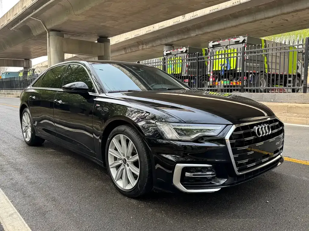 Audi A6L — фото 8