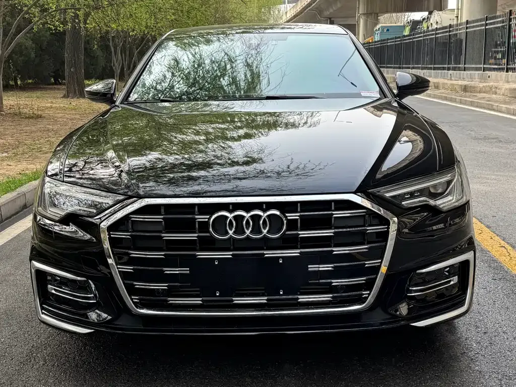 Audi A6L — фото 6