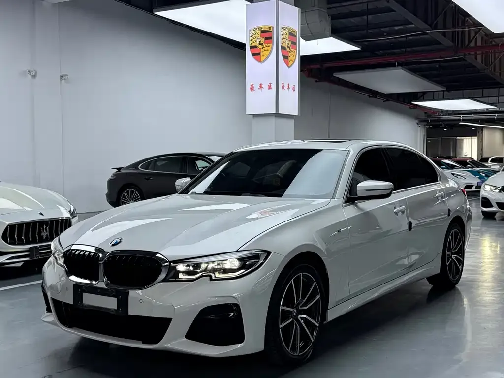 BMW 3 Series — фото 1