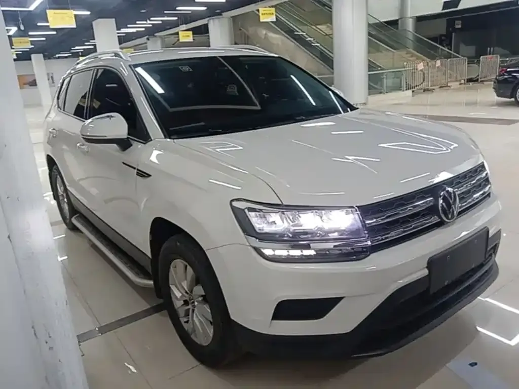 Volkswagen Tharu — фото 10