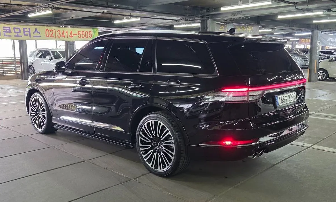 Lincoln Aviator — фото 2