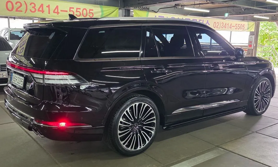 Lincoln Aviator — фото 5
