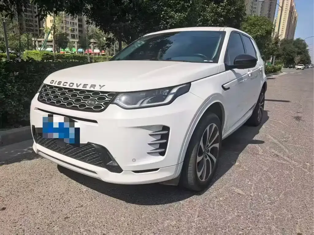 Land Rover Discovery Sport — фото 1
