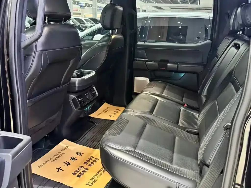 Ford F-150 Raptor — фото 2