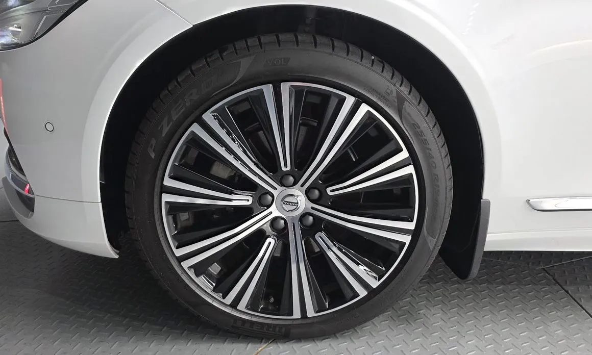 Volvo S90 — фото 10