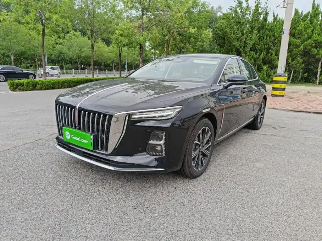 Hongqi H5 PHEV — фото 1