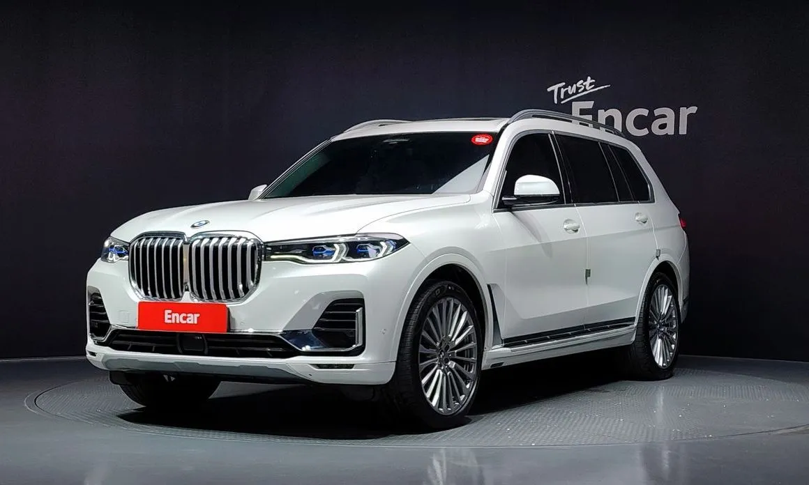BMW X7 — фото 1