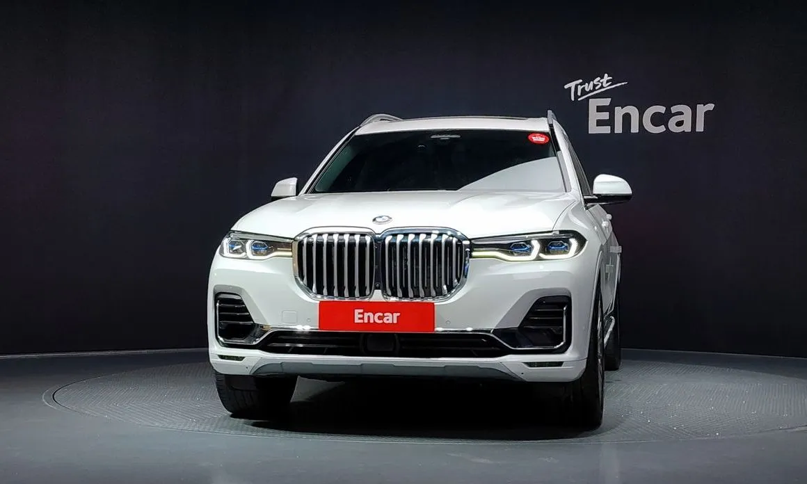 BMW X7 — фото 4