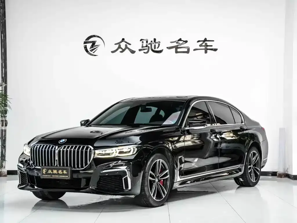 BMW 7 Series — фото 1