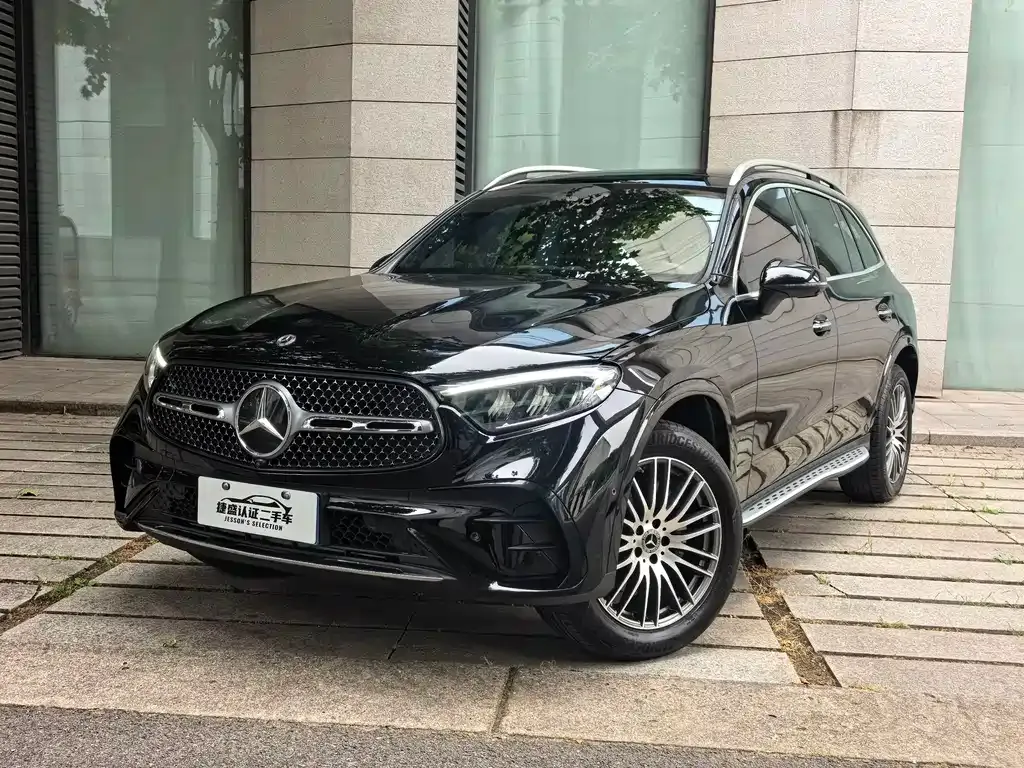 Mercedes-Benz GLC — фото 1