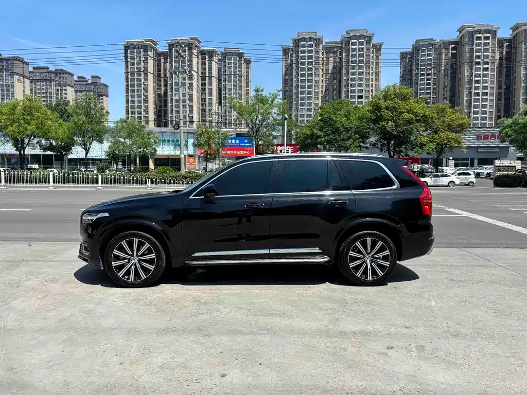 Volvo XC90 — фото 4