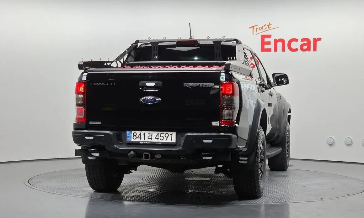 Ford Ranger — фото 10