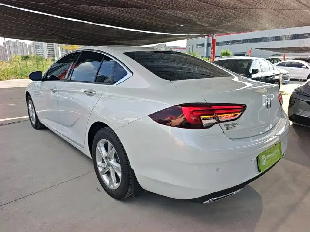 Buick Regal — фото 2