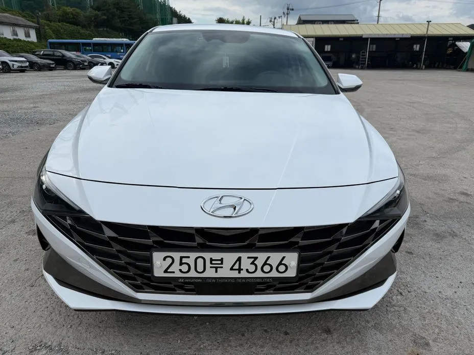 Hyundai AVANTE — фото 4