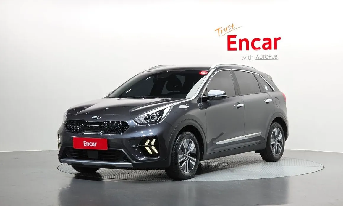 Kia Niro — фото 1