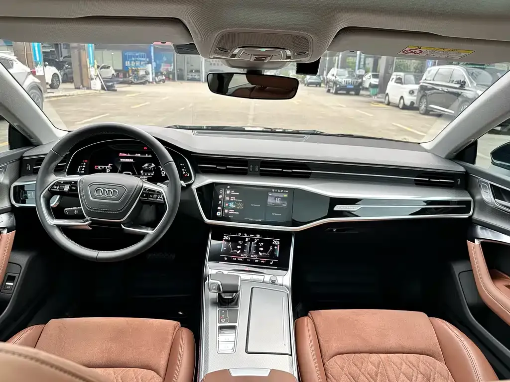 Audi A7L — фото 3