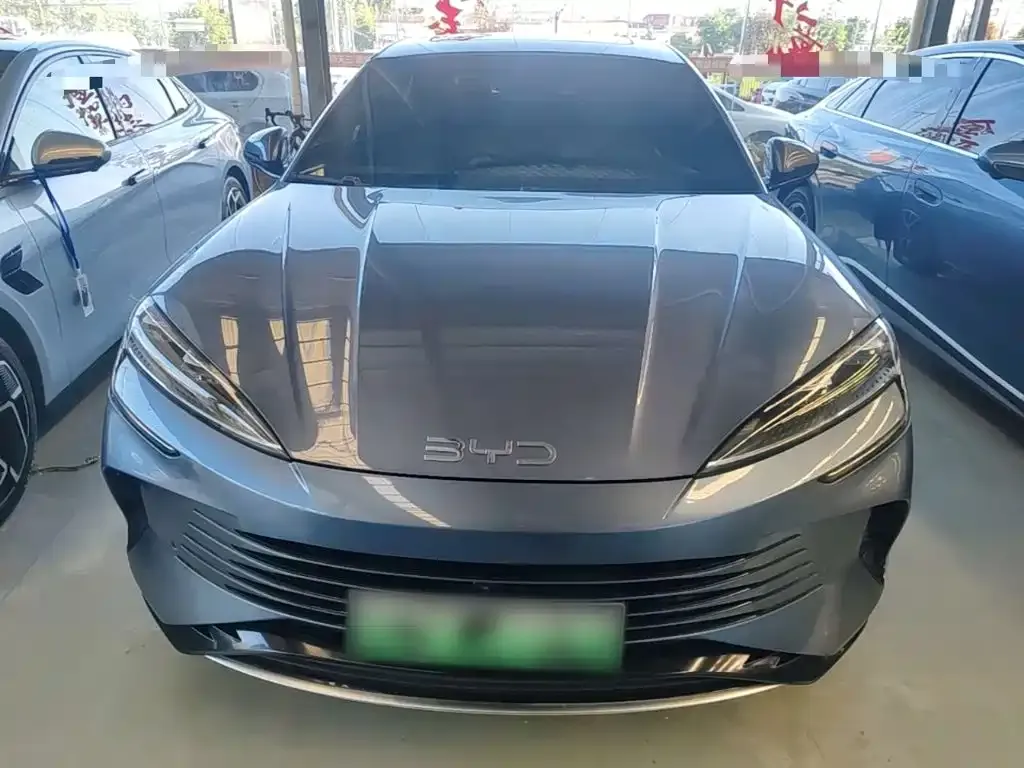 BYD Seal — фото 6