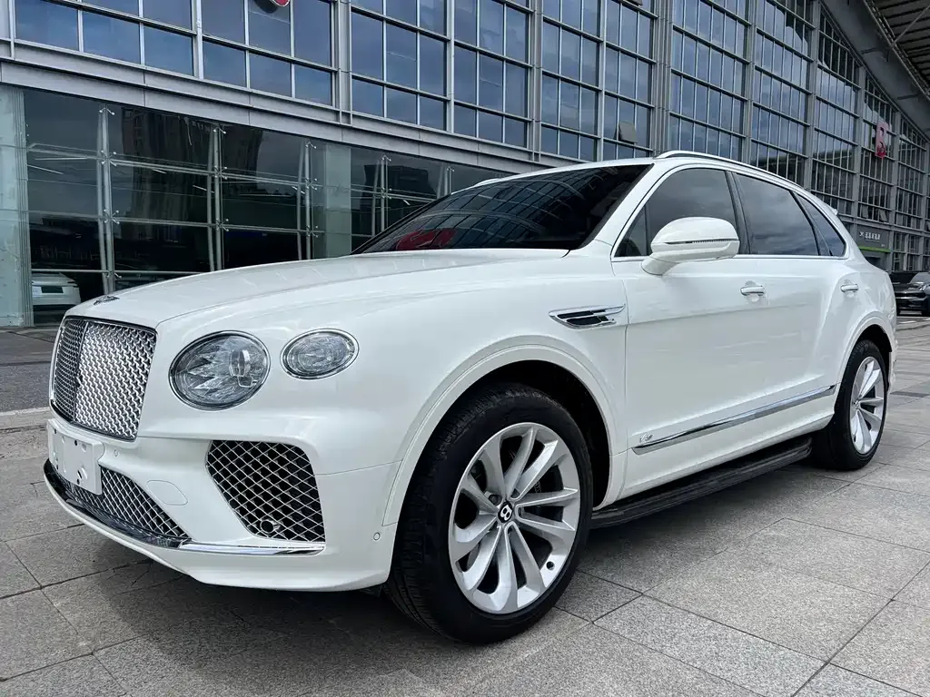 Bentley Bentayga — фото 5